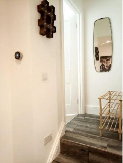 Stylish 2-bed Flat, Quick Access To Sights Apartament *
